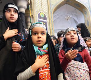 آئین عزاداری کودکان و نونهالان در روز شهادت حضرت فاطمه(س) / عکس: جلال اسدی